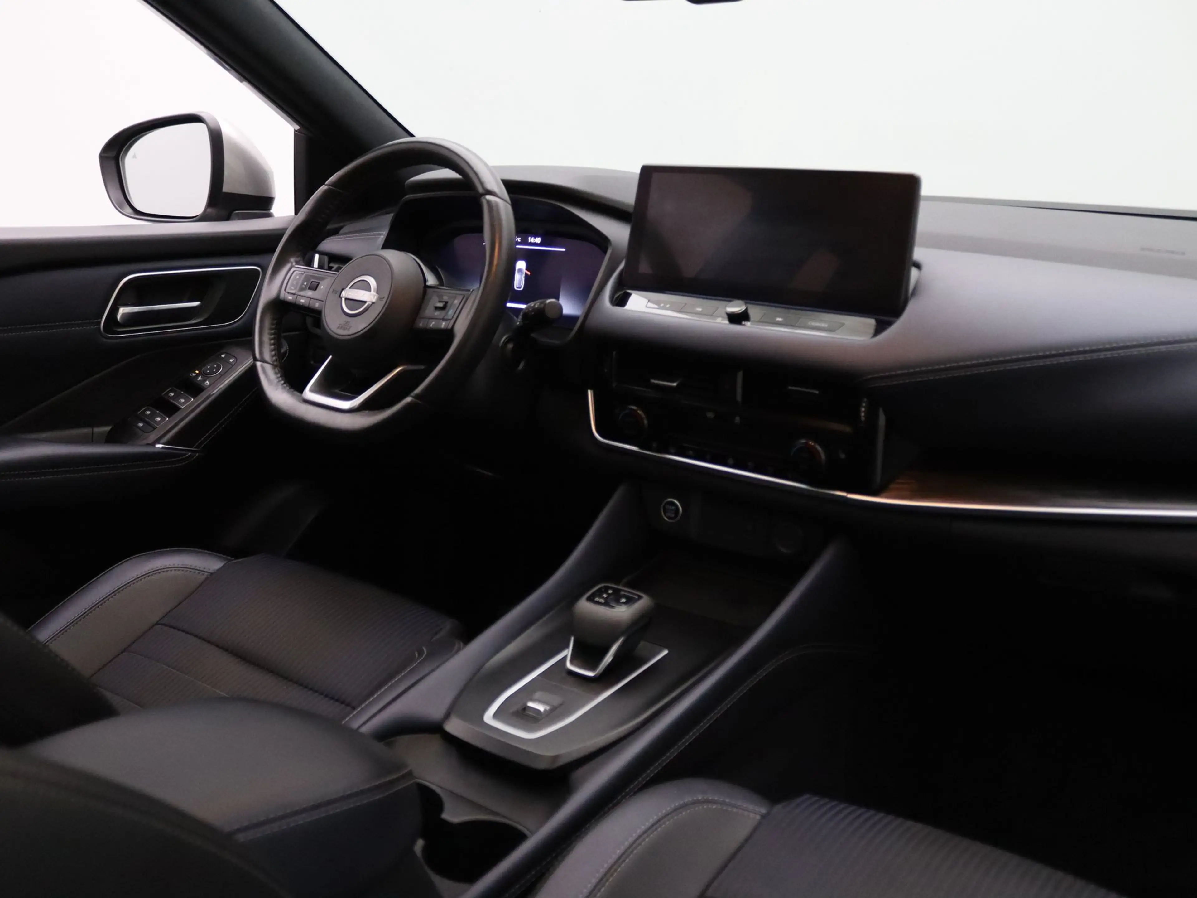 Nissan Qashqai 160pk MHEV Xtronic Business Premium Apple Carplay/ — photo 35
