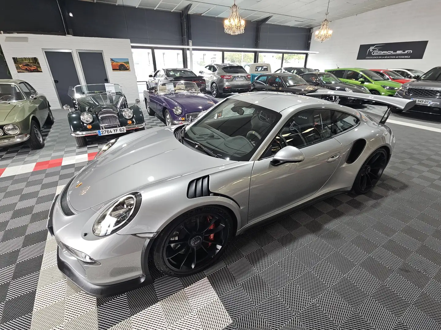 Porsche 911 911 GT3 RS 4.0L 500 PDK Grau - 2