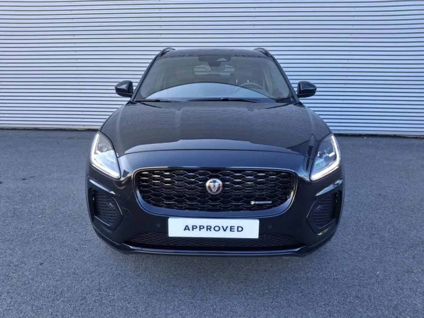 Jaguar E-Pace P300e PHEV R-Dynamic Black BVA AWD Noir - 2