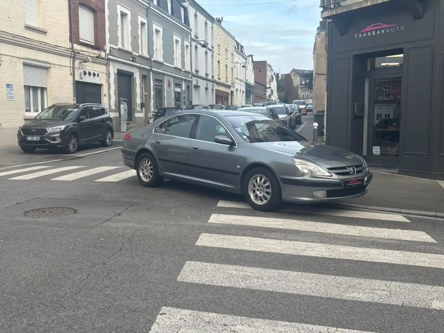 Peugeot 607 2.0 HDi Entreprise / ORDINATEUR DE BORD / CLIM / VITRES TEINTEES Grau - 2