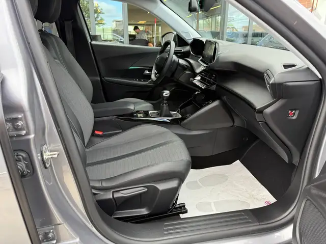 Peugeot 2008 view 28