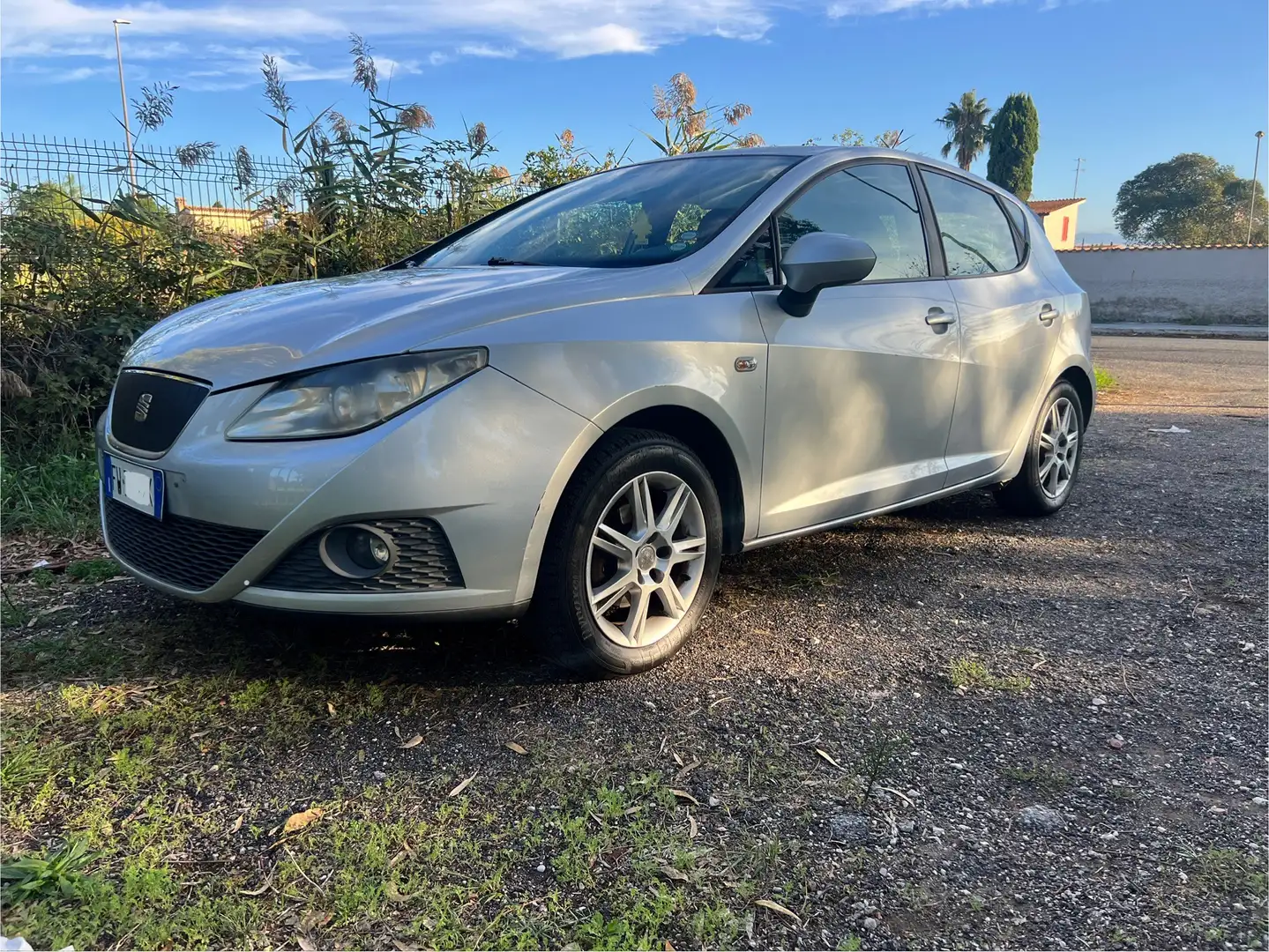 SEAT Ibiza 5p 1.4 tdi Style c/esp dpf - 1