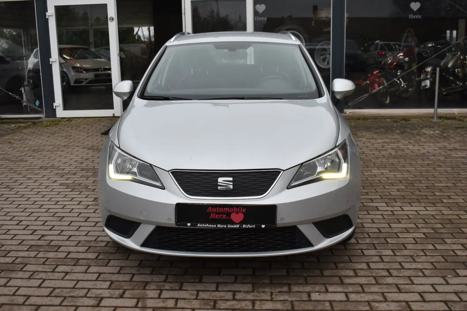 SEAT Ibiza 1.4 ST Style/Klima/Tüv/Navi/PDC/ Silber - 2