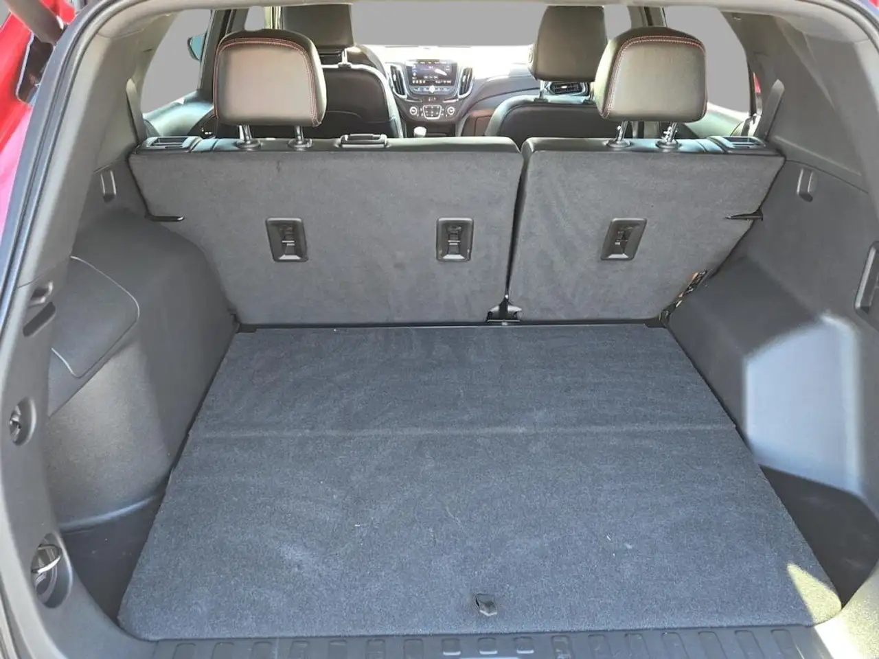 Chevrolet Equinox снимка Chevrolet Equinox