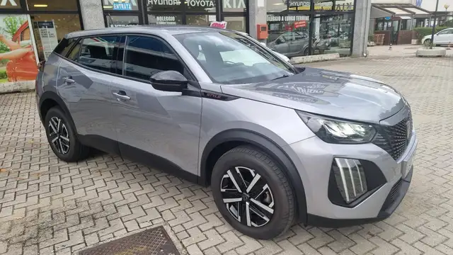 Peugeot 2008 1.2 hybrid Style 145cv e-dcs6