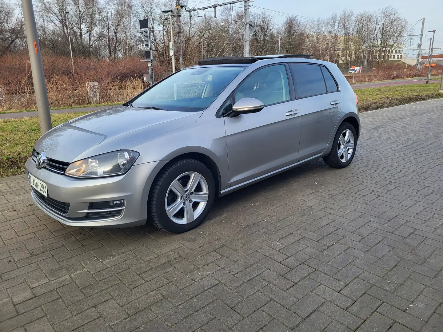 Volkswagen Golf Golf 1.6 TDI BlueMotion Technology DSG Comfortline - 1