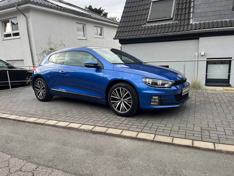 Volkswagen Scirocco 2.0 TSI Allstar*1.Hd,Navi,App,Kamera,Pano.Glasdach,Teilleder,Scheckheft gepf bei VW,TOP** — photo 2