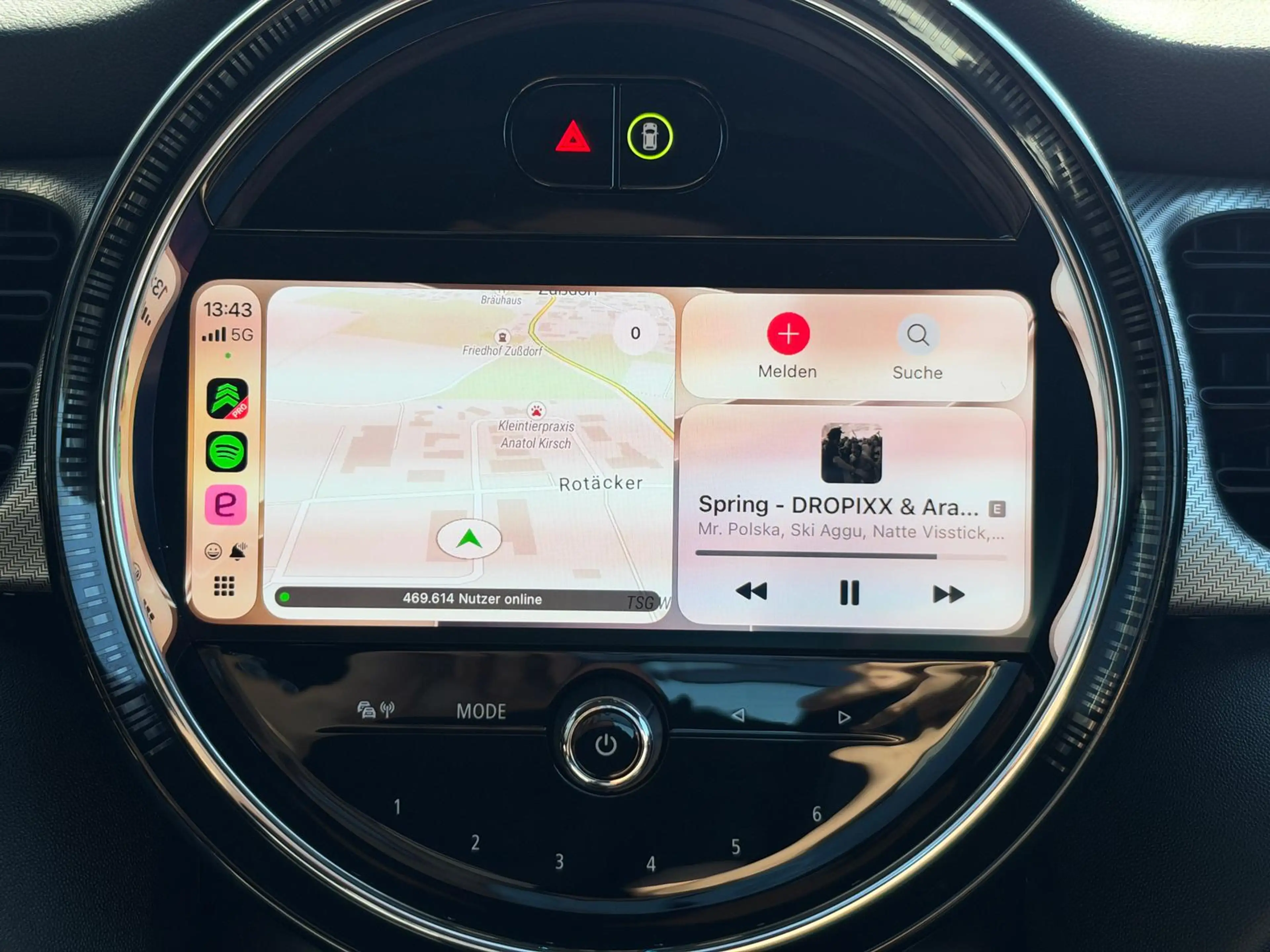 MINI Cooper SE Yours Trim HUD/NAV/KAME/SHZ/LENKH/PANO — photo 15
