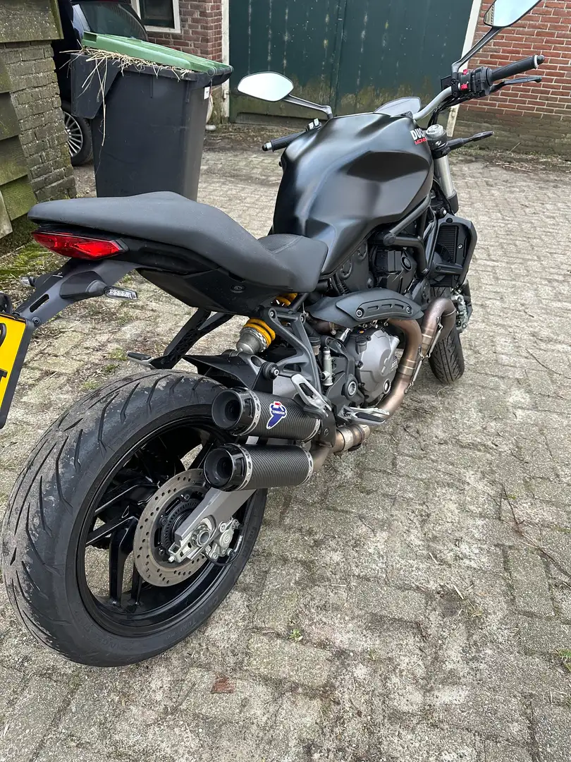 Ducati Monster 821 Negru - 2