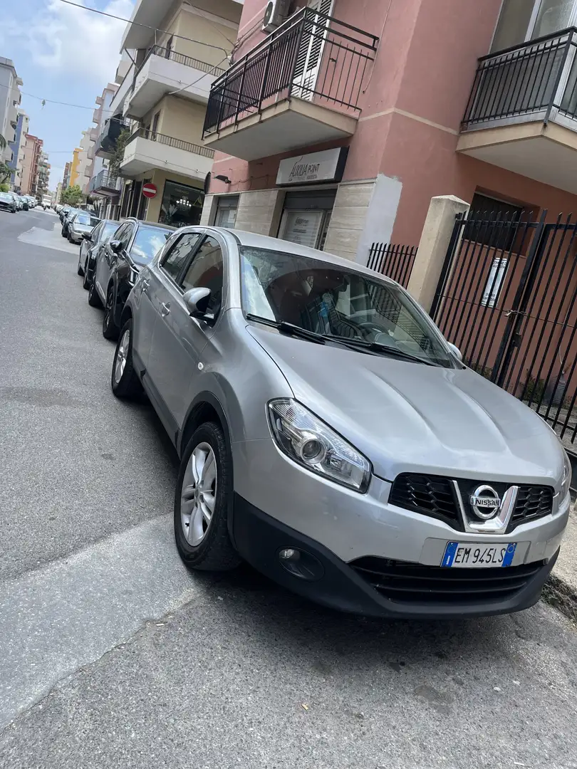 Nissan Qashqai 1.6 dci Tekna 130cv - 1
