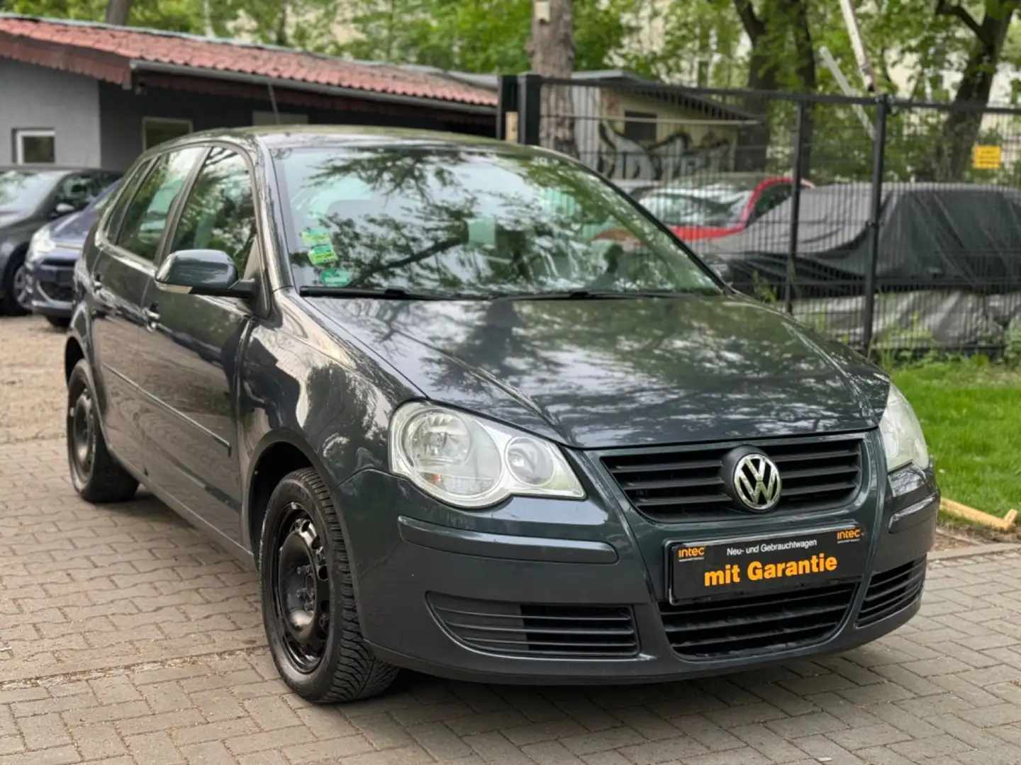 Volkswagen Polo 1.2 Tüv&Service Neu Grau - 2
