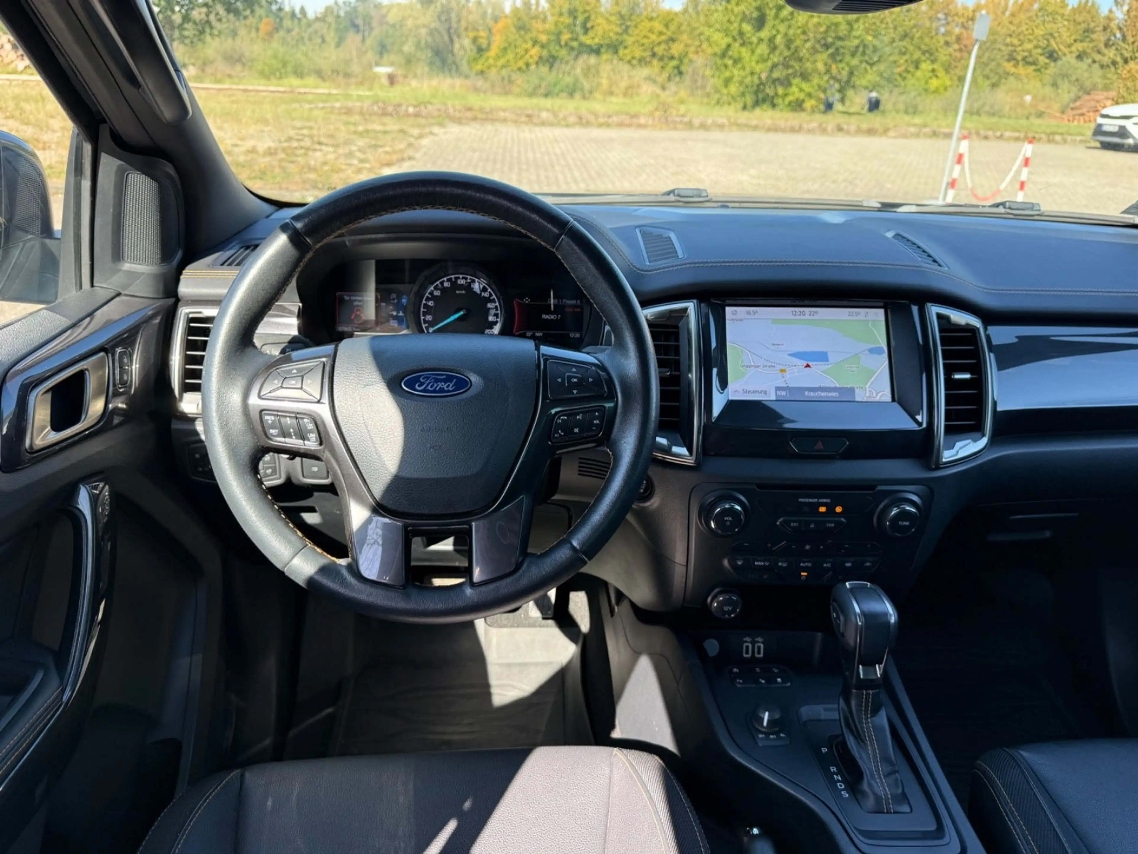 Ford Ranger 2.0 TDCi Wildtrak 4x4 AHK SHG 1.Hand ACC — photo 23