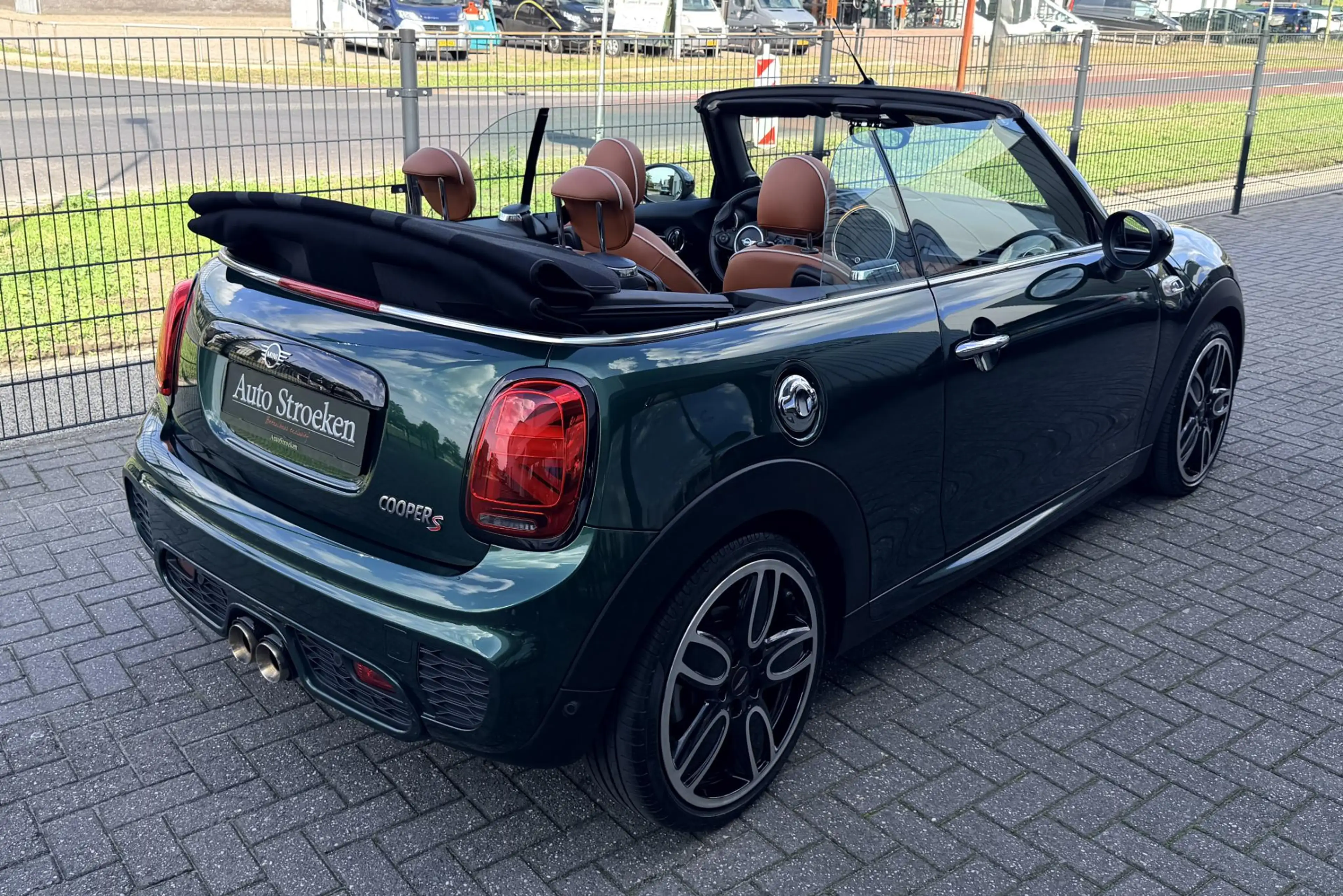 MINI John Cooper Works Cabrio 2.0 S JCW 192pk Leer Navi Harman/Cardon — photo 13