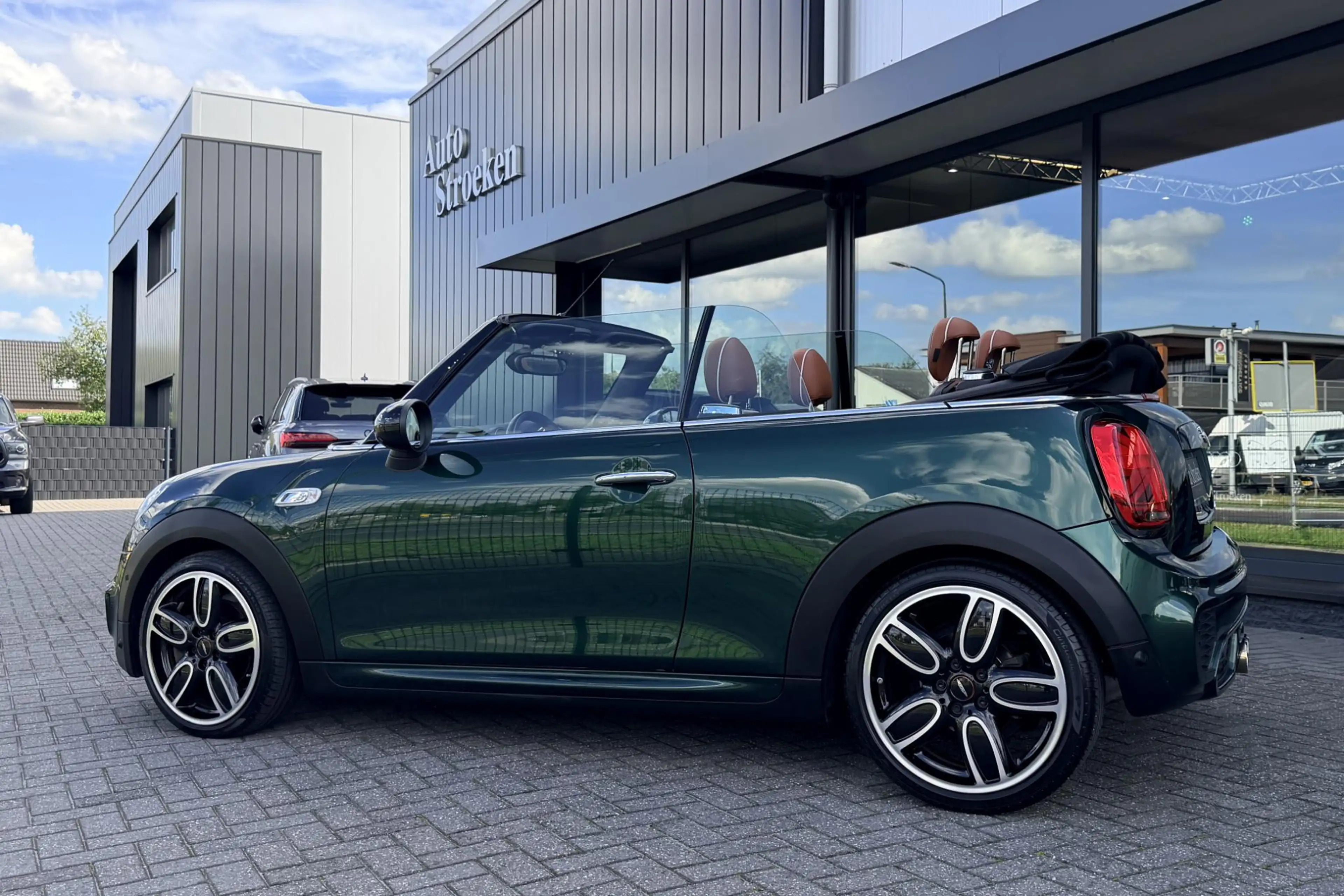 MINI John Cooper Works Cabrio 2.0 S JCW 192pk Leer Navi Harman/Cardon — photo 9