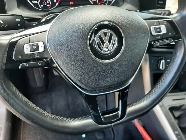 Volkswagen Polo view 12