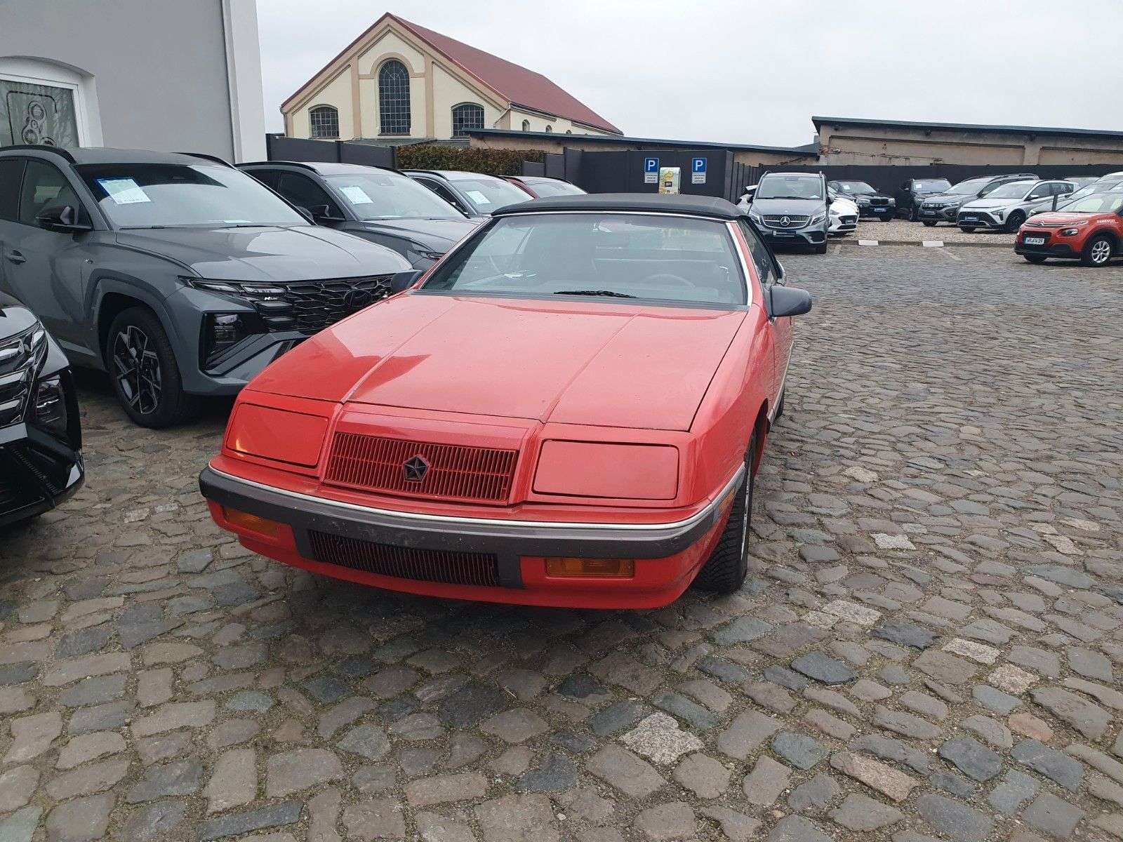 Second hand Chrysler Lebaron 2.5