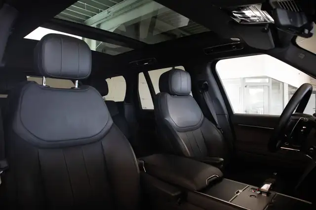 Land Rover Range Rover view 9