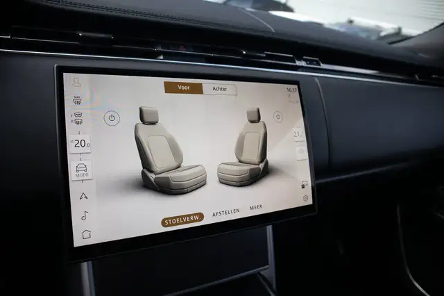 Land Rover Range Rover view 15