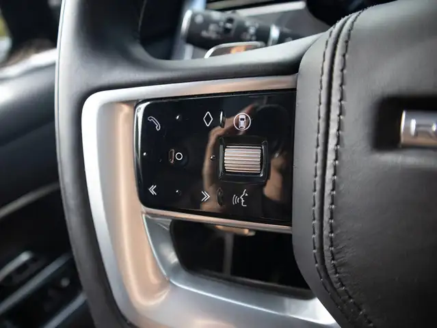 Land Rover Range Rover view 30