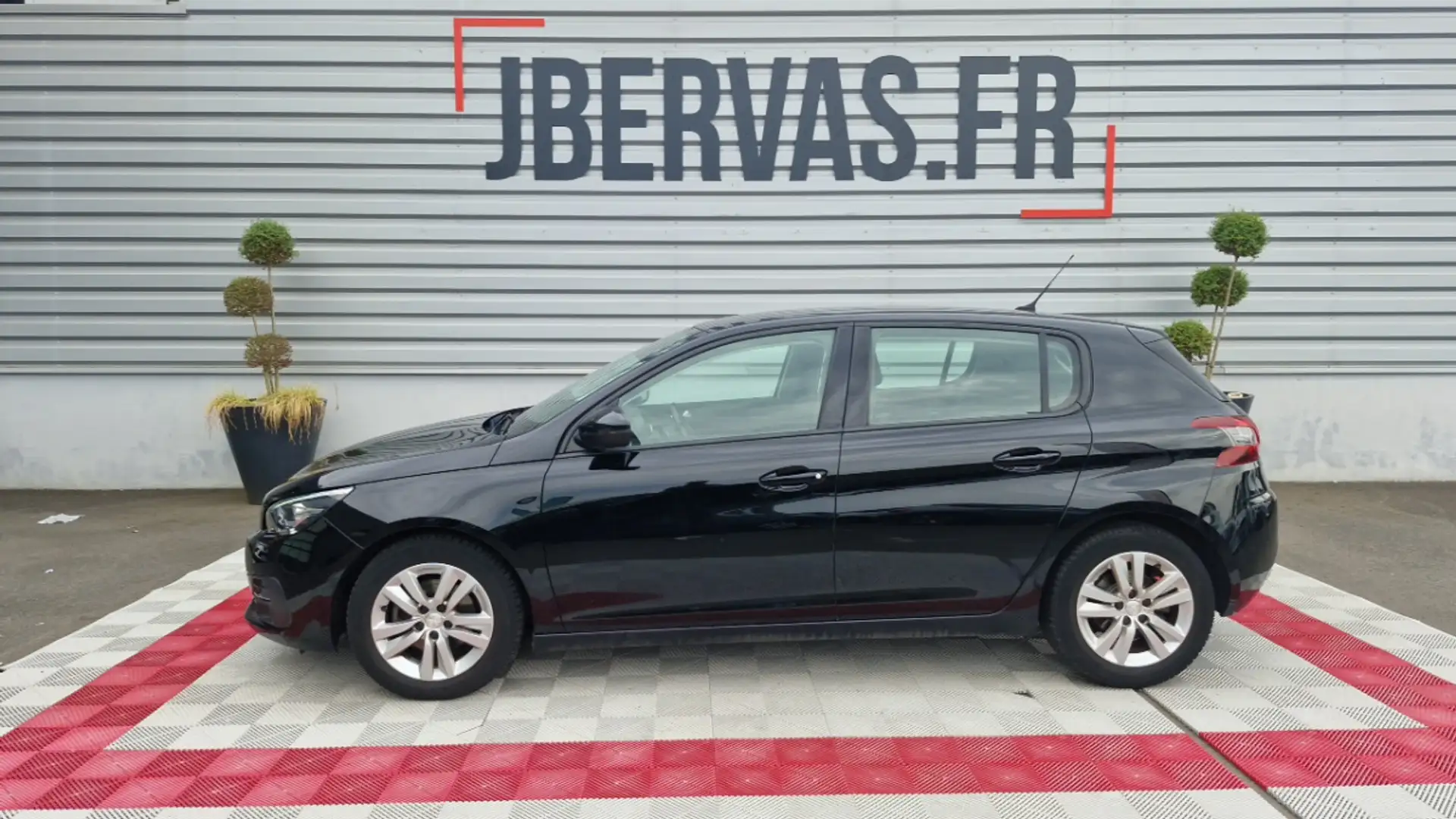 Peugeot 308 BUSINESS bluehdi 130ch ss eat8 active Noir - 1