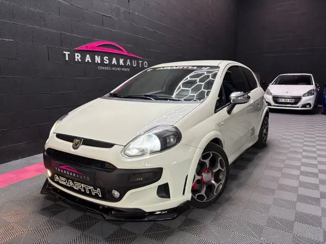 Fiat Punto Evo 1.4 MultiAir Turbo 16V 165 Sport / ENTRETIEN COMPLET / REPROG FLEXFUEL / DEMI LIGNE SUR MESURE /