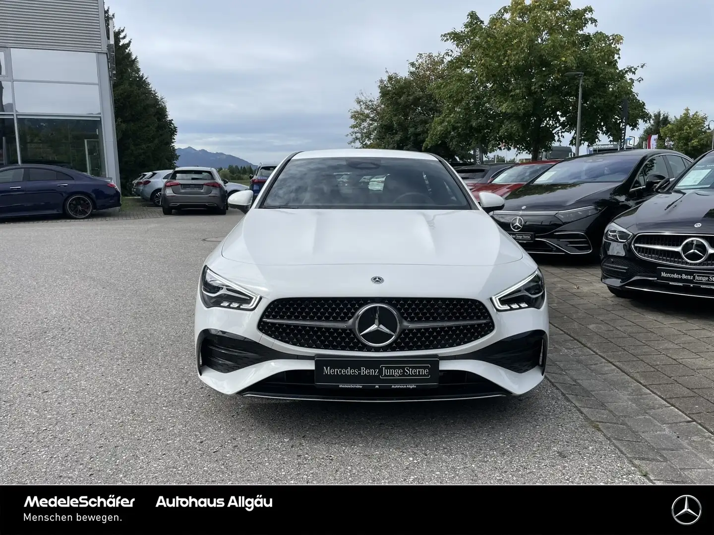 Mercedes-Benz CLA 220 CLA 220 Shooting Brake d AMG 18" Kamera Ambiente Weiß - 2