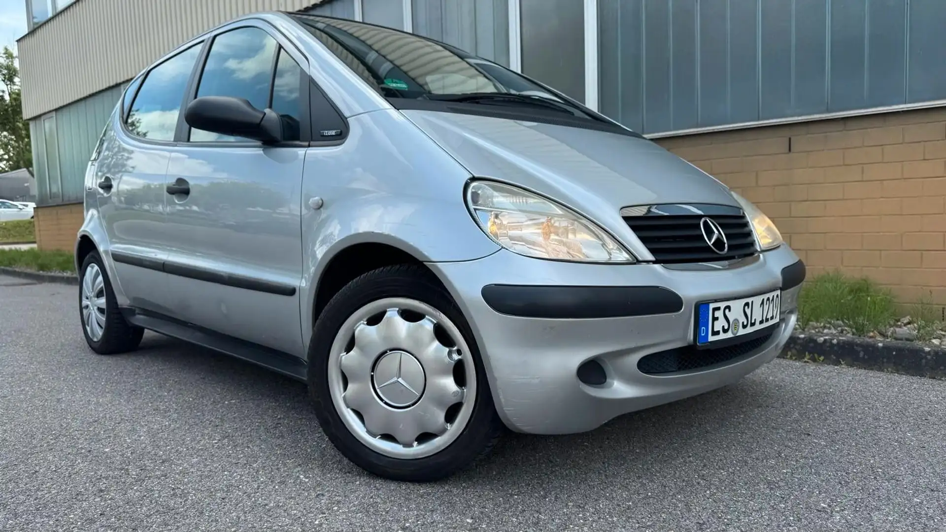 Mercedes-Benz A 160 PANO+TÜV+GARANTIE+KLIMA+SITZH+TEMPO+ä Silber - 2