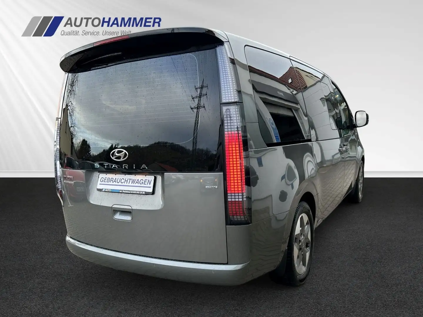 Hyundai STARIA CRDi 4WD AT PRIME 9-Sitz el.ST+HK 360° SD Gris - 2