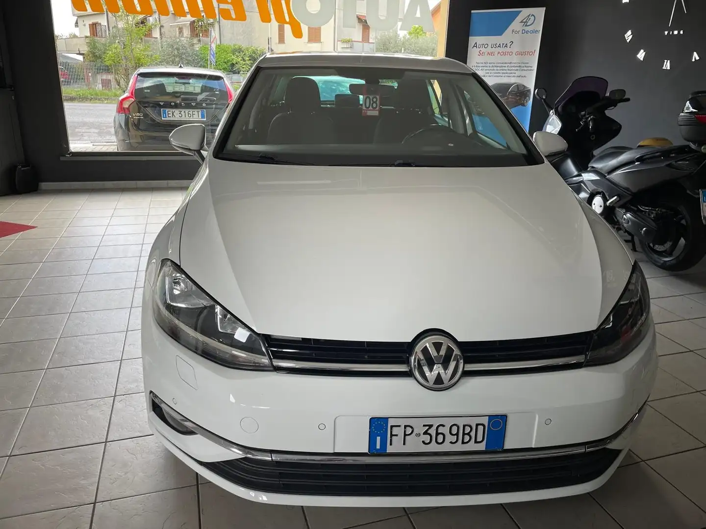 Volkswagen Golf 5p 1.6 tdi Executive 115cv Blanc - 2