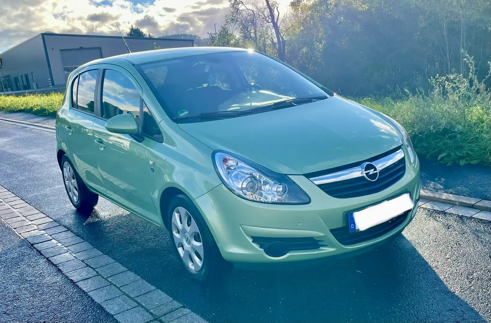 Opel Corsa Edition "111 Jahre" Klima / 4 Türer Grün - 2