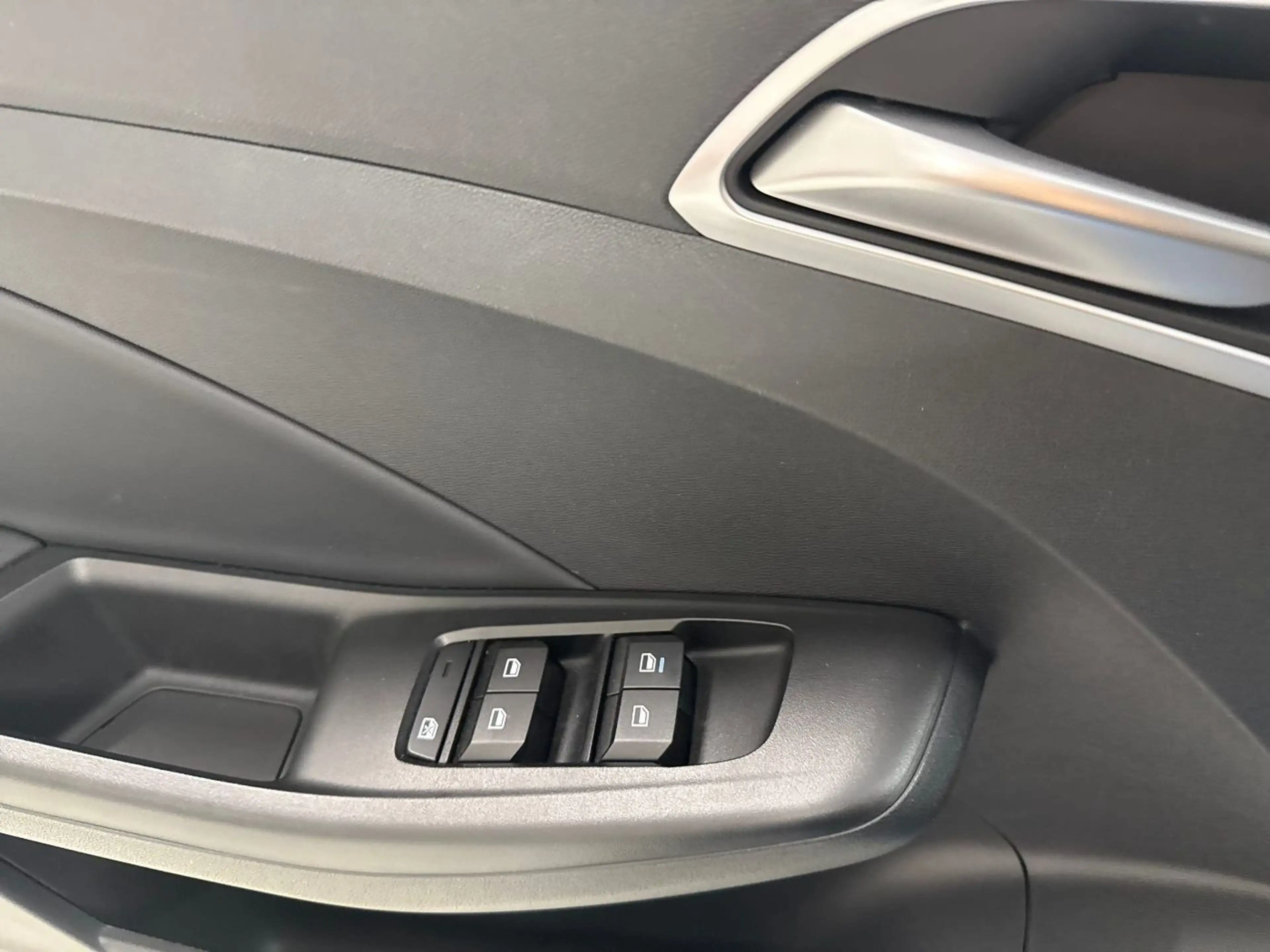 MG MG3 HYBRID + LUXURY 360°KAMERA*LED*KLIMAAUTOMATIK — photo 14