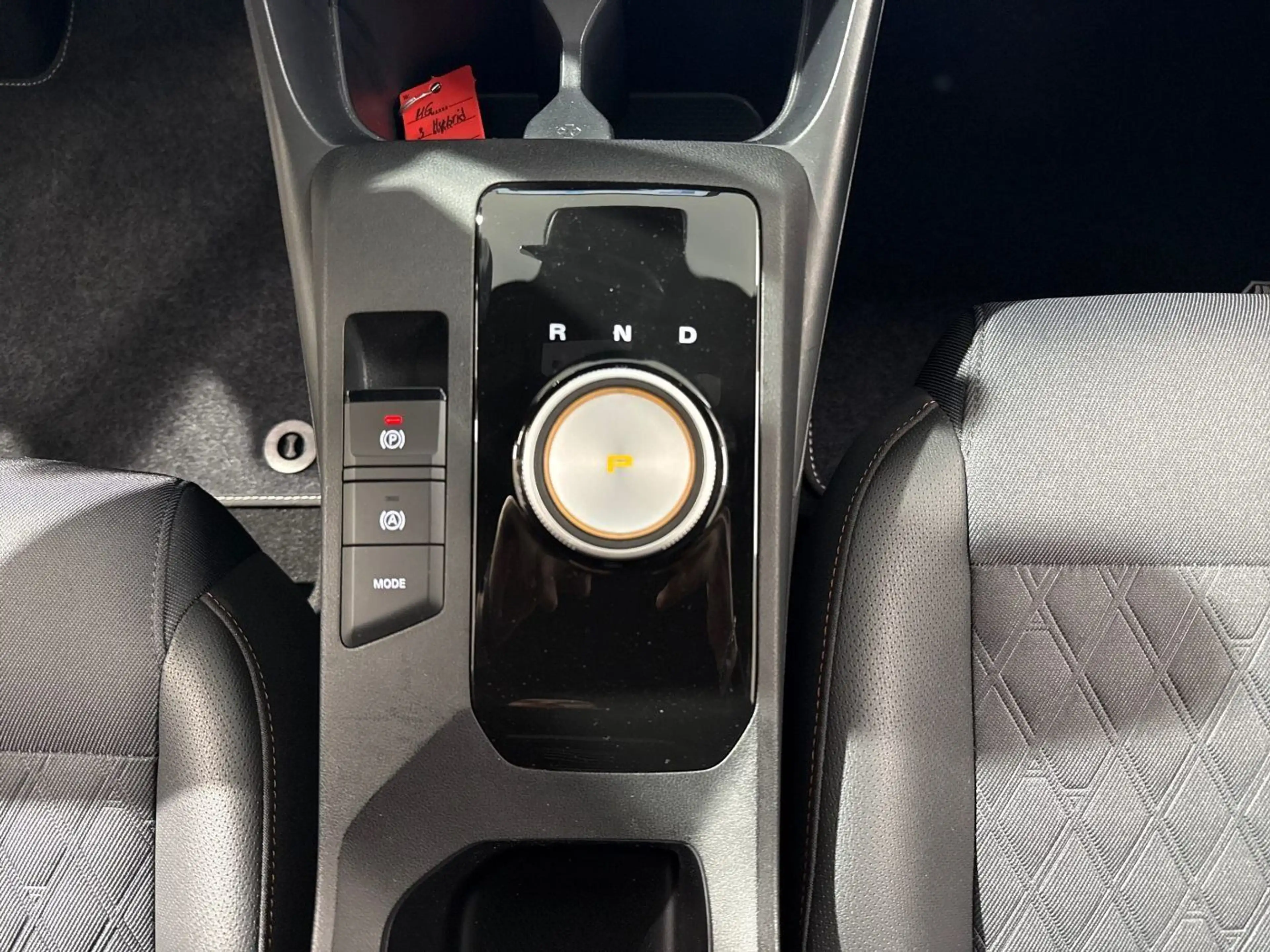 MG MG3 HYBRID + LUXURY 360°KAMERA*LED*KLIMAAUTOMATIK — photo 13