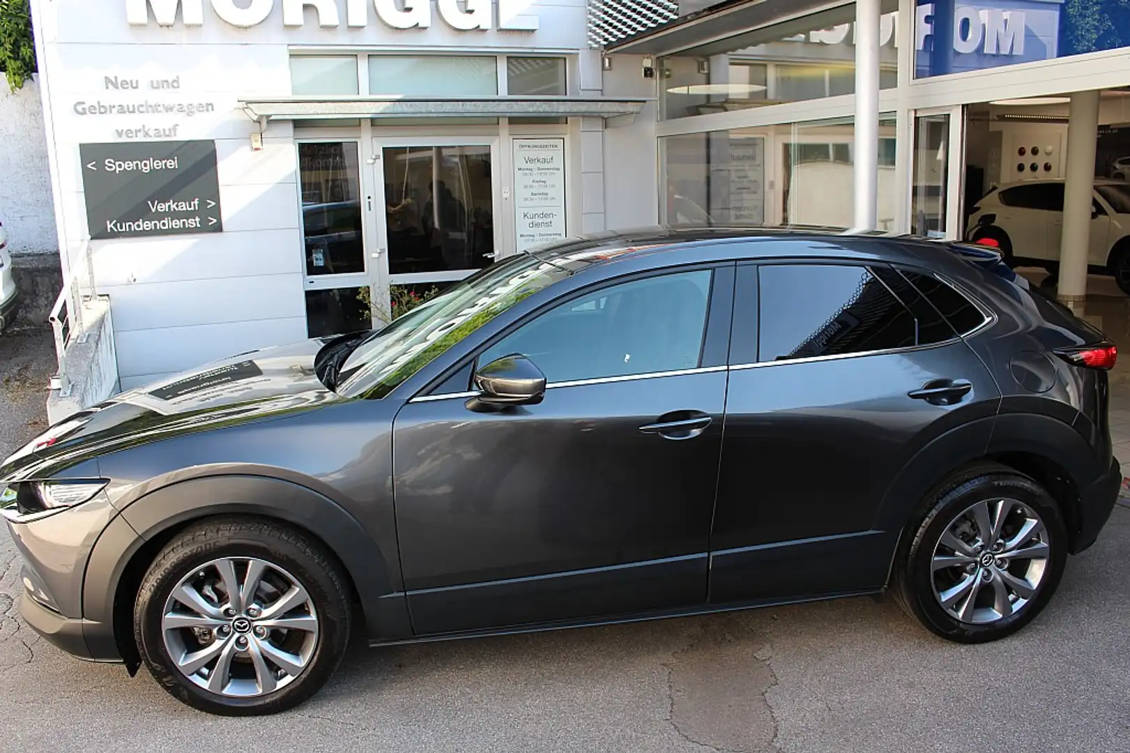 Mazda CX-30 G122 Comfort+/SO/ST/TE Grijs - 1