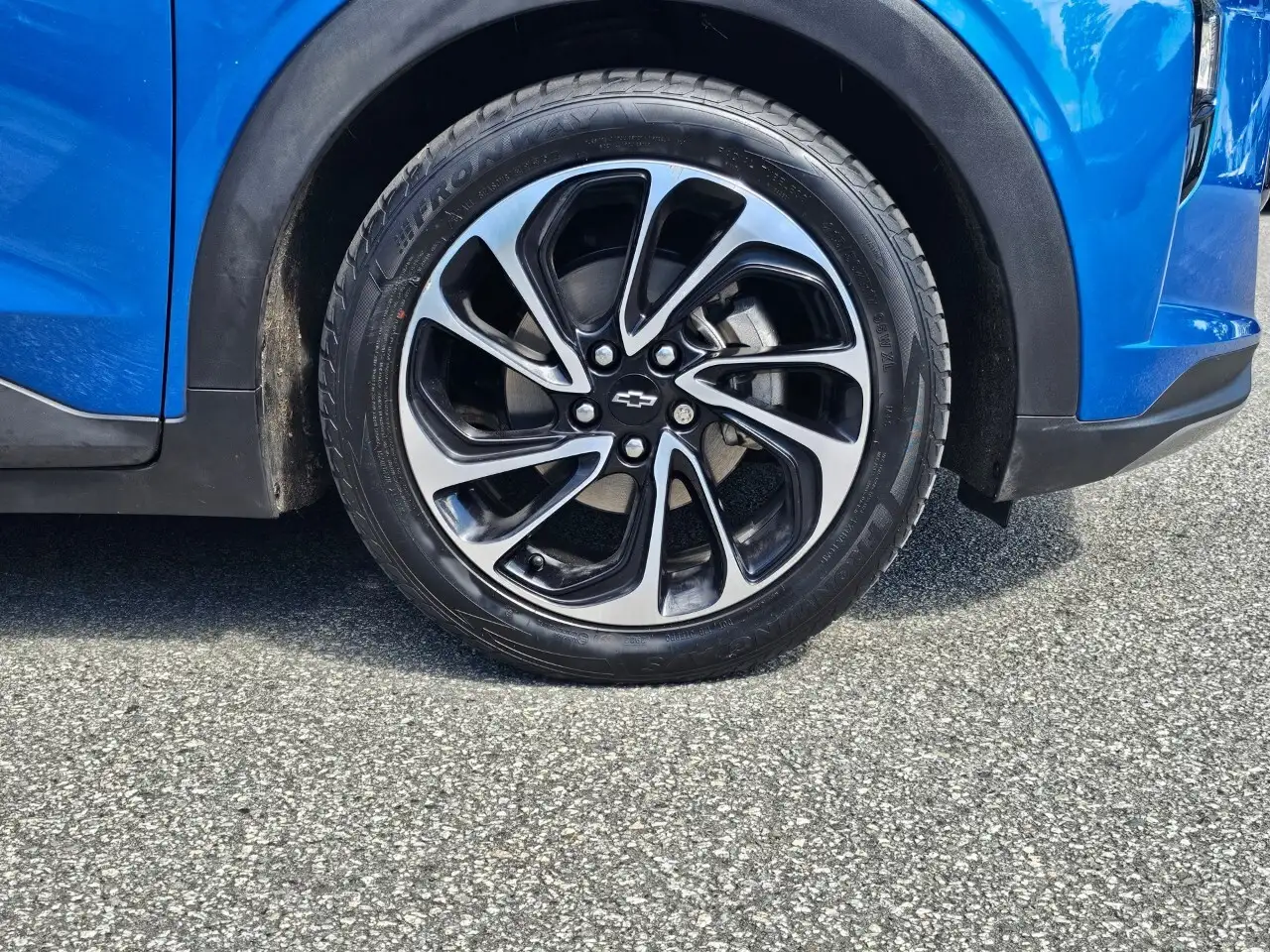 Chevrolet Bolt снимка Chevrolet Bolt