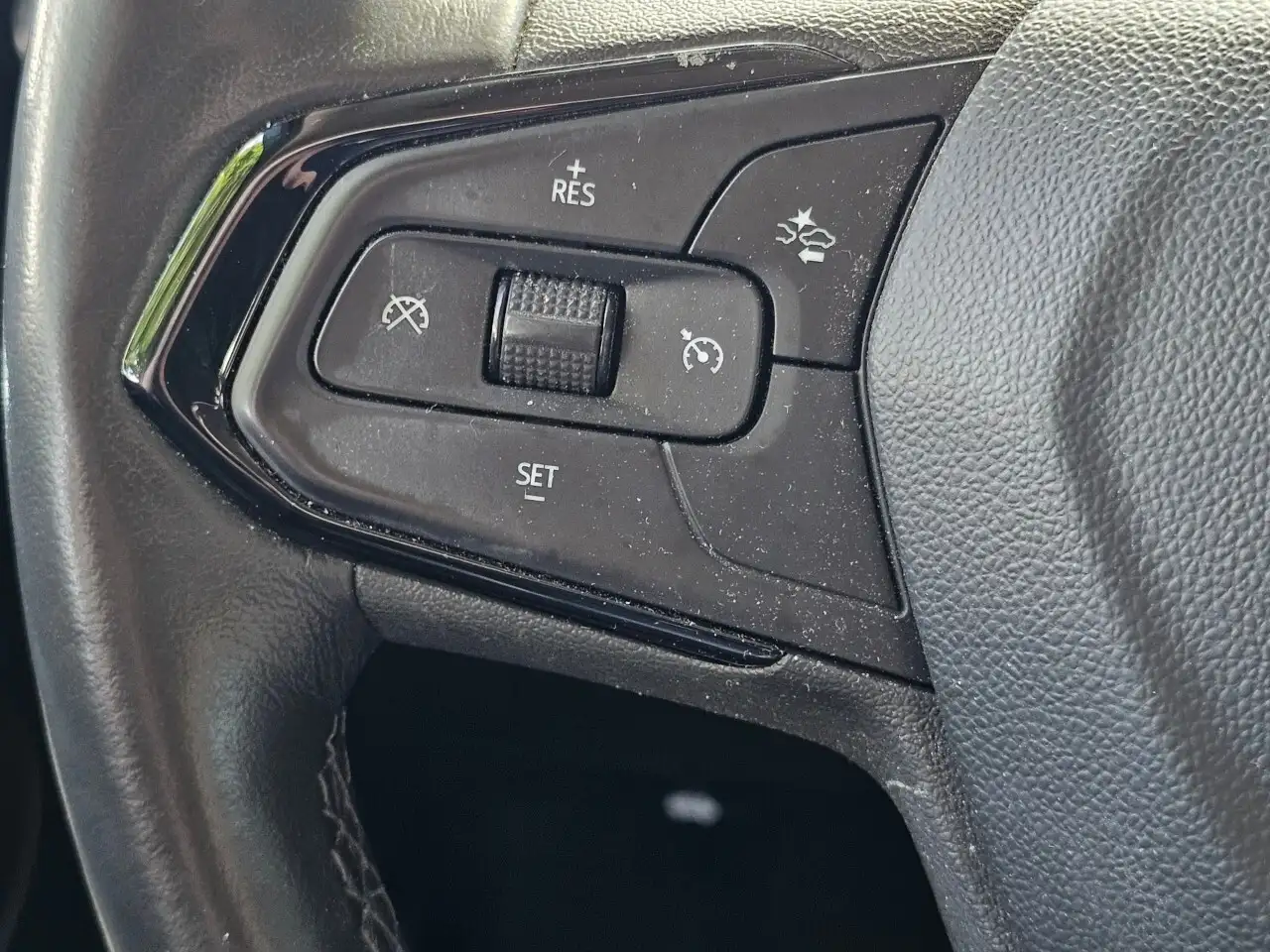 Chevrolet Bolt снимка Chevrolet Bolt