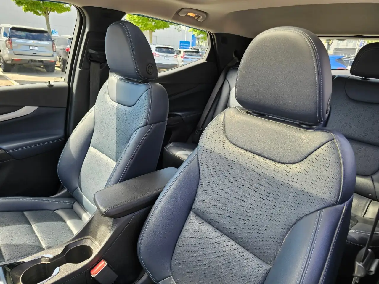 Chevrolet Bolt снимка Chevrolet Bolt