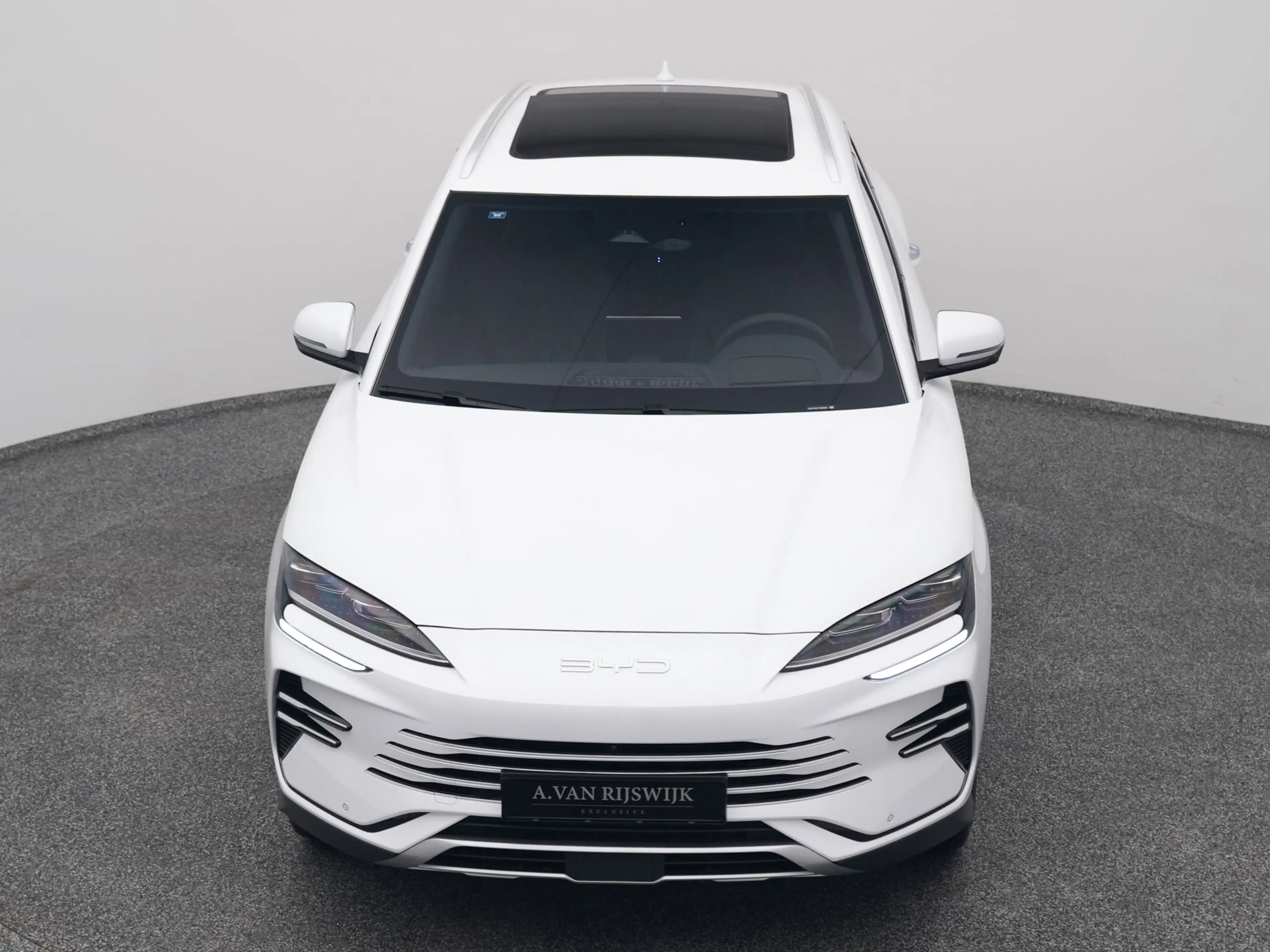 BYD Seal U 1.5 DM-i FWD Boost | PANO | 360° | HUD | ADAPTIVE — photo 26