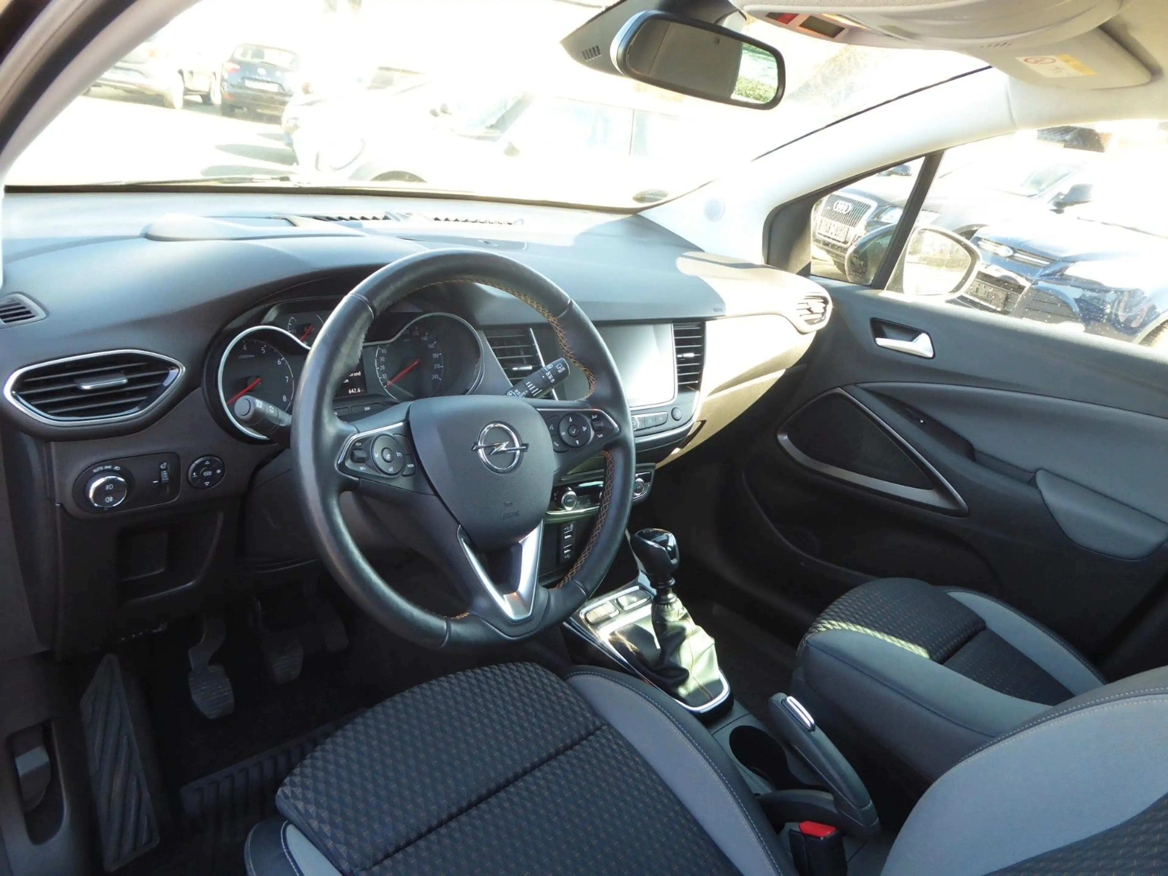 Opel Crossland X Crossland Ultimate — photo 13