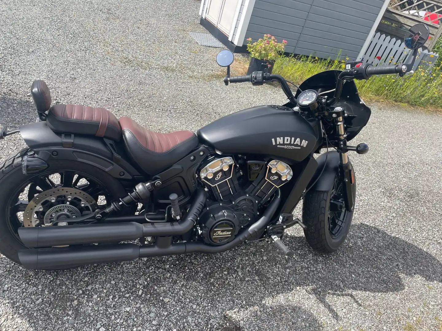 Indian Scout Bobber Schwarz - 2