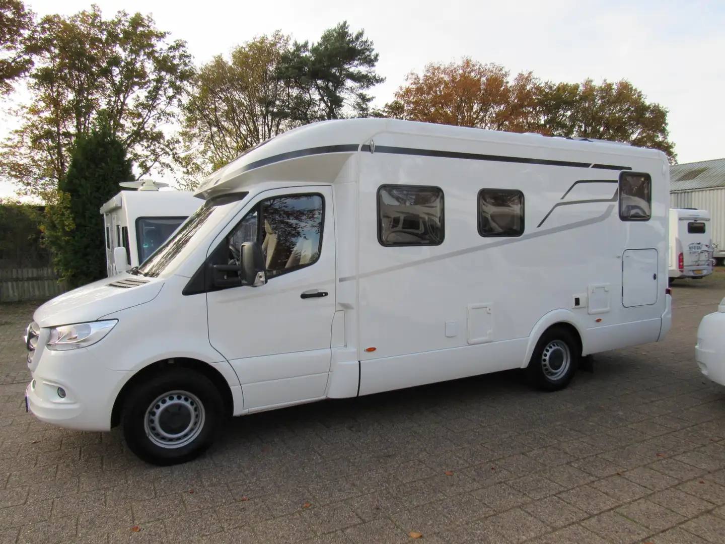 Caravans-Wohnm Hymer T585S Mercedes autom. Half-integraal Weiß - 1