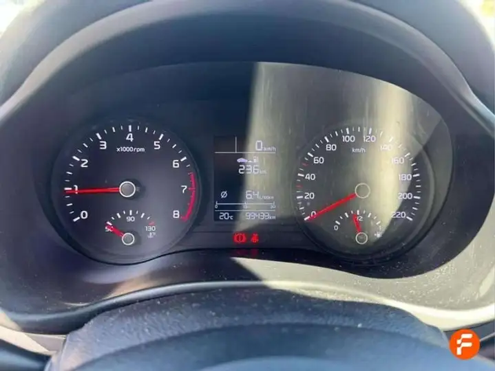 Kia Stonic 2019, foto 15