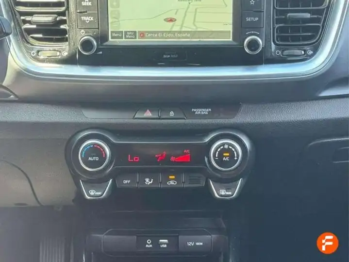 Kia Stonic 2019, foto 14