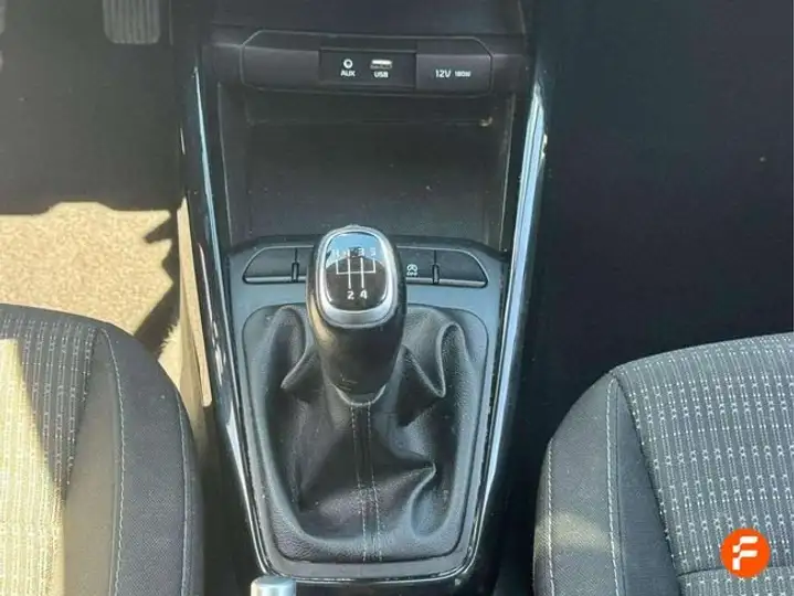 Kia Stonic 2019, foto 11