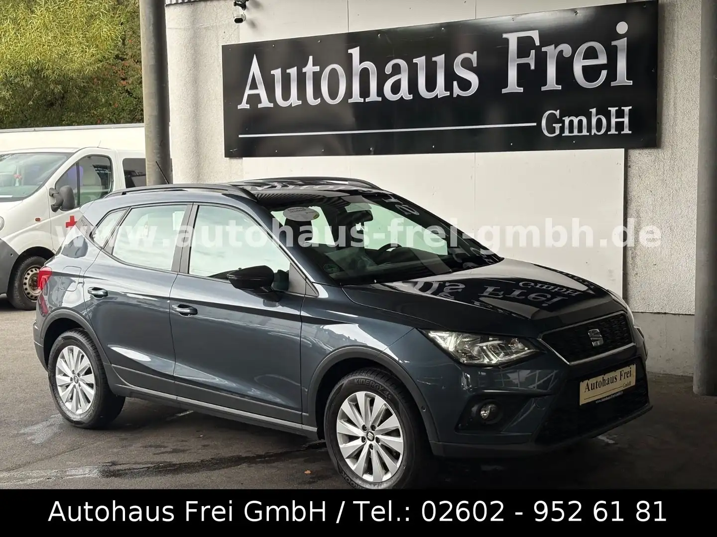 SEAT Arona Style KAMERA*SITZEHEIZ*NAVI*GARANTIE* Grau - 1