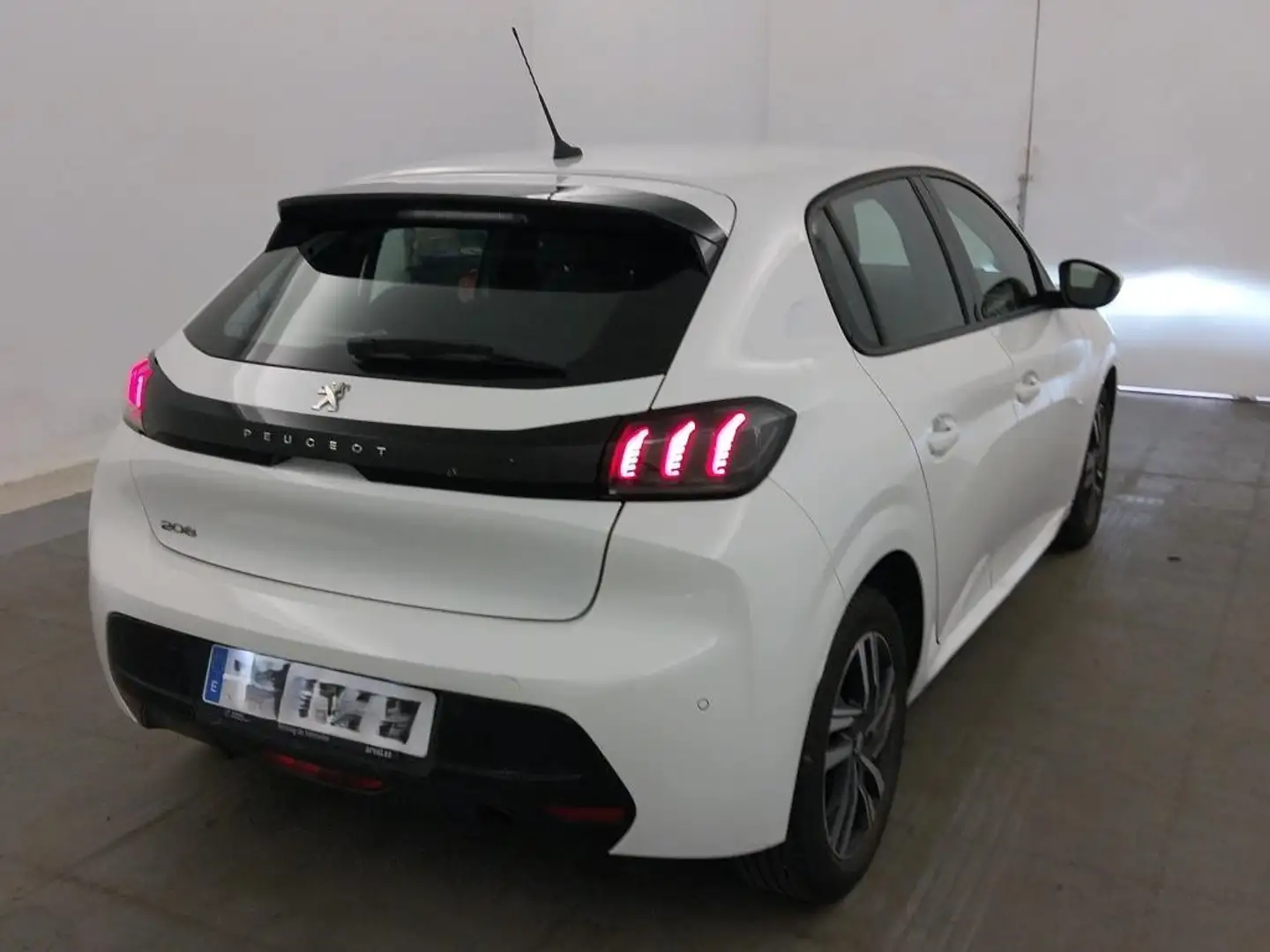 Peugeot 208 1.5 BlueHDi S&S Allure Pack 100 Bianco - 2