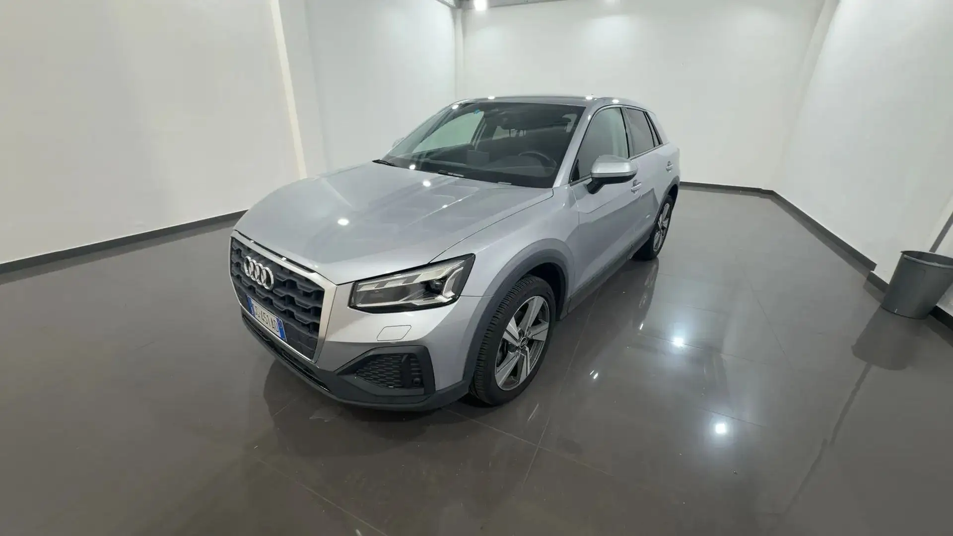 Audi Q2 Q2 30 1.0 tfsi Admired Silber - 1
