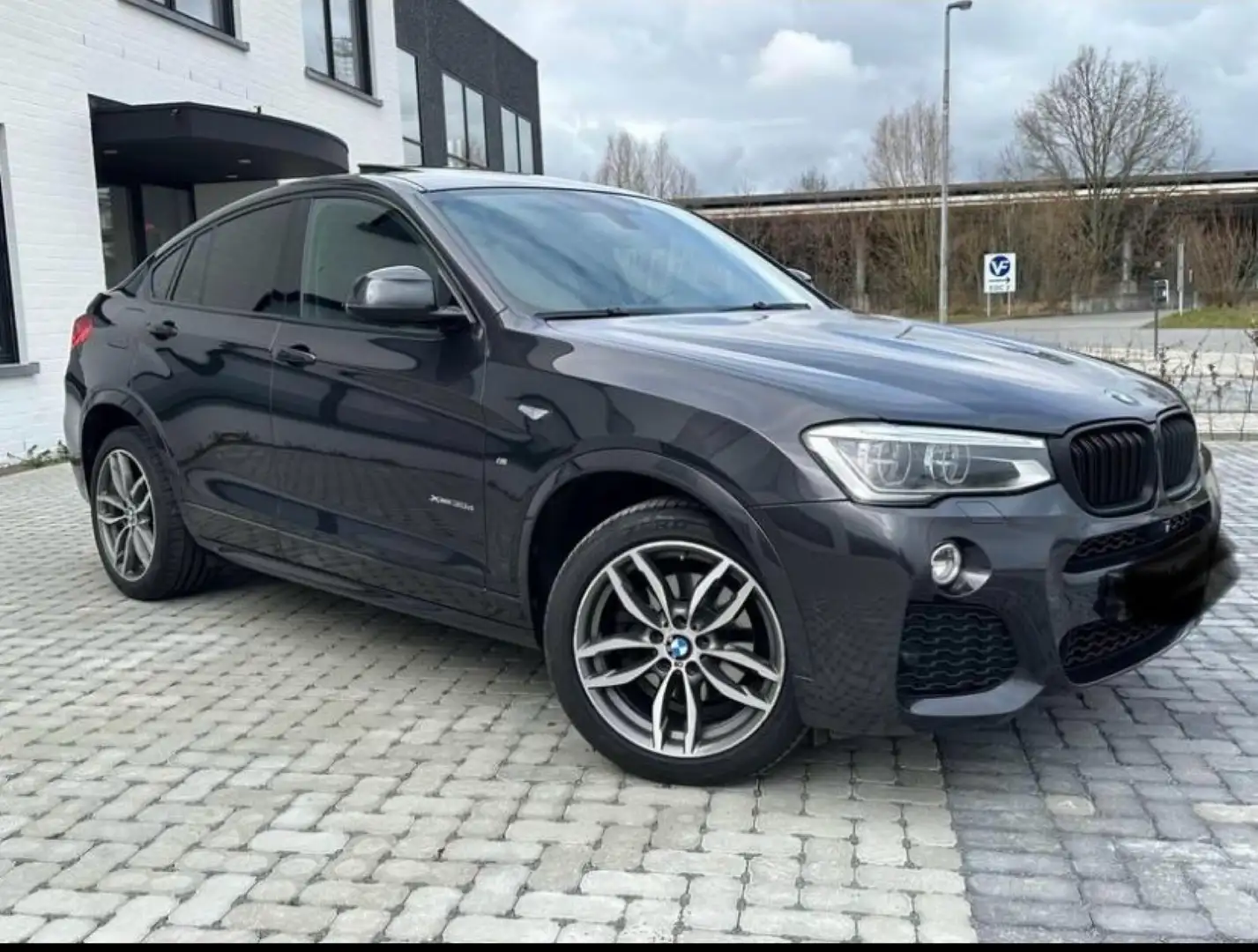BMW X4 M X drive pack M 3,0L Euro 6 Noir - 1