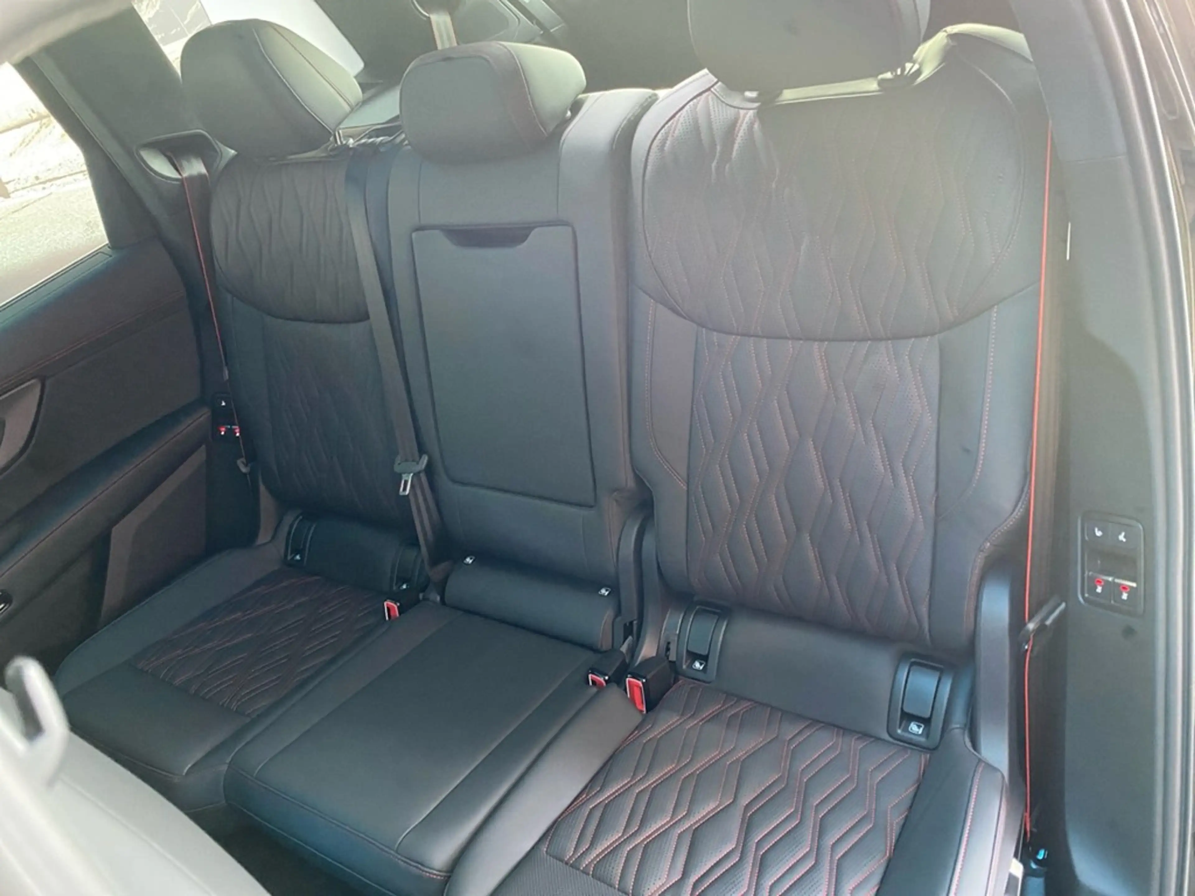 Audi Q7 S Line 220 kW AHK+HUD+MATRIX+TECHPRO+STANDHZG+B&O — photo 6