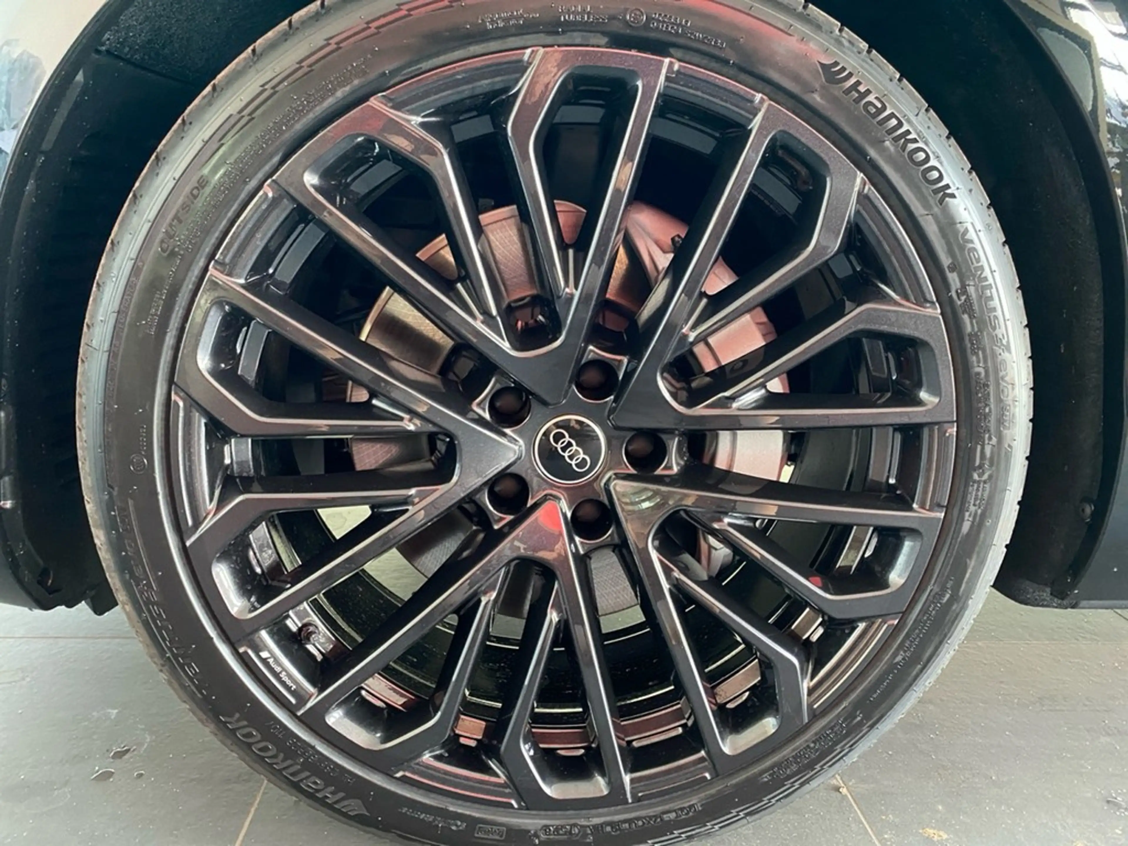 Audi Q7 S Line 220 kW AHK+HUD+MATRIX+TECHPRO+STANDHZG+B&O — photo 2