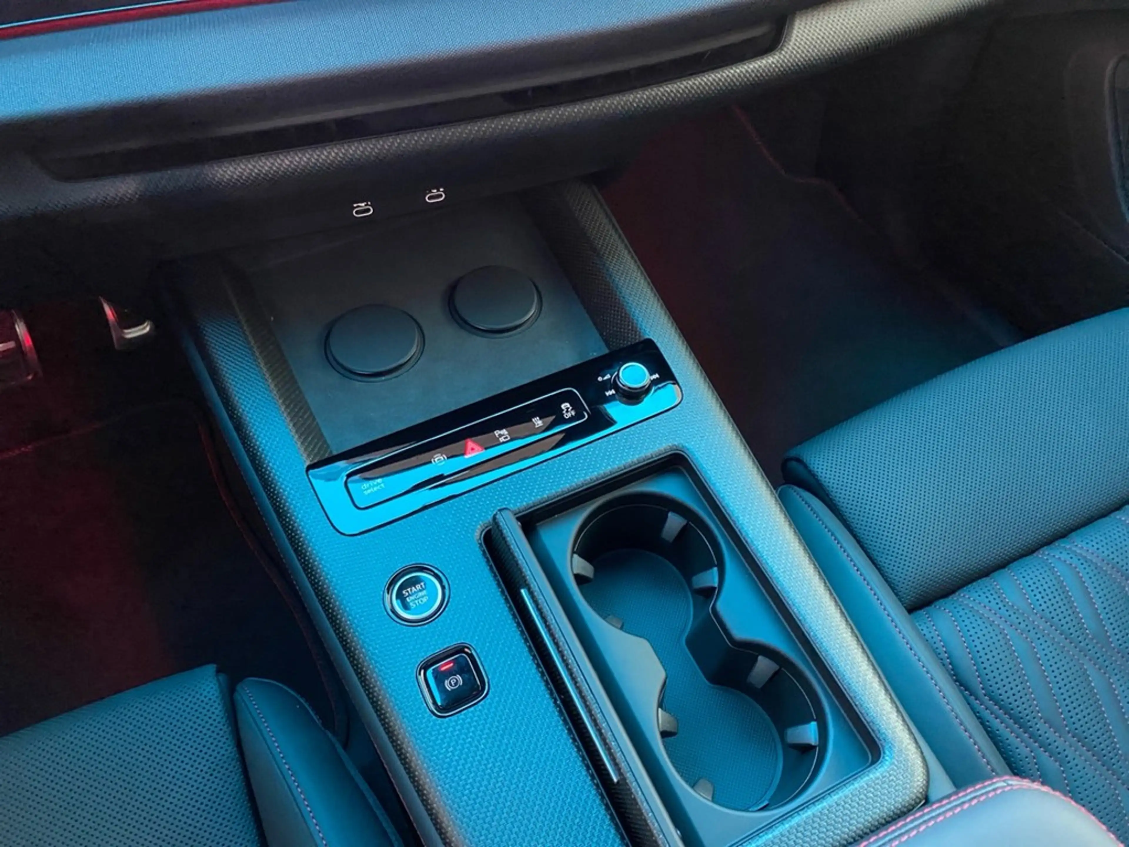 Audi Q7 S Line 220 kW AHK+HUD+MATRIX+TECHPRO+STANDHZG+B&O — photo 11